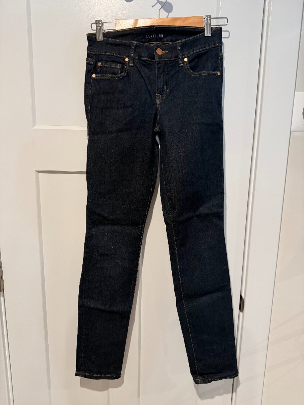Size 27 Level 99 Lilly Skinny Jean Dark Wash